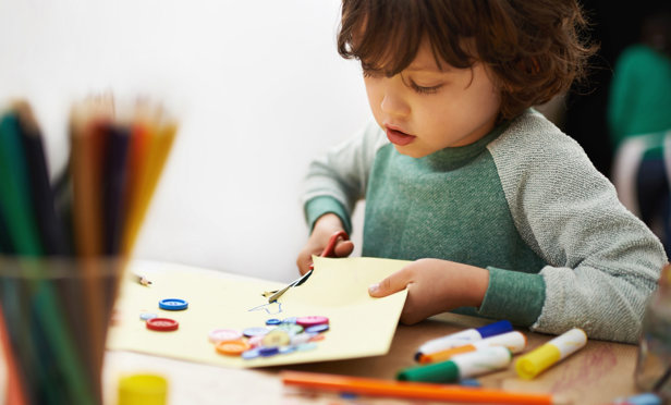 Finlake Activities Child Crafts