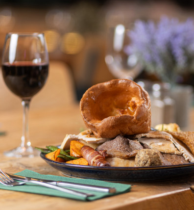 Finlake The Retreat Roast Dinner